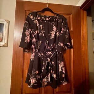 Flirty Floral Blouse 